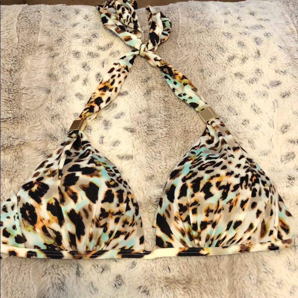 Bikini top